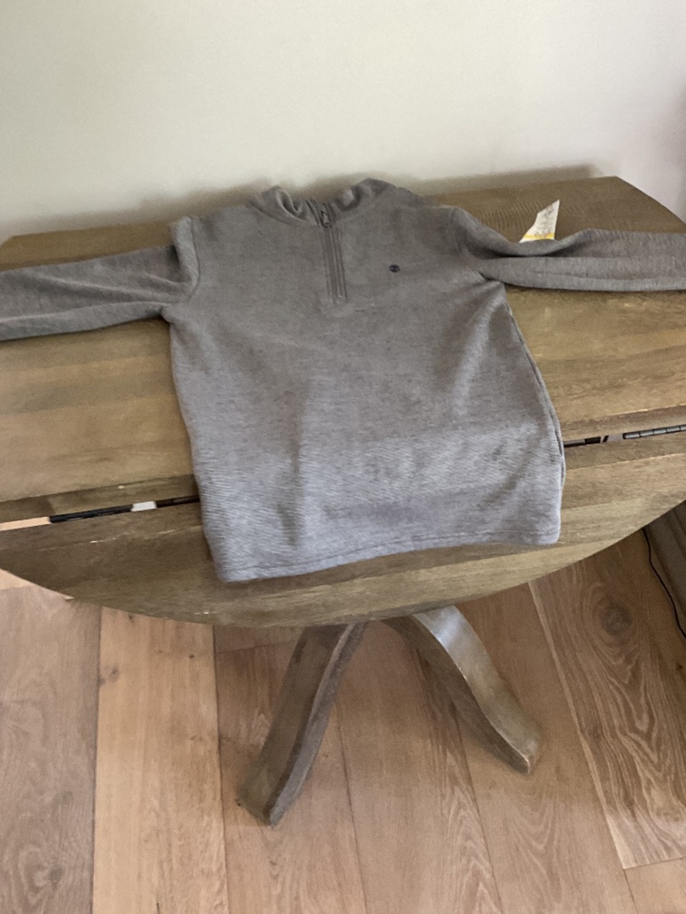 Gray IZOD sweater